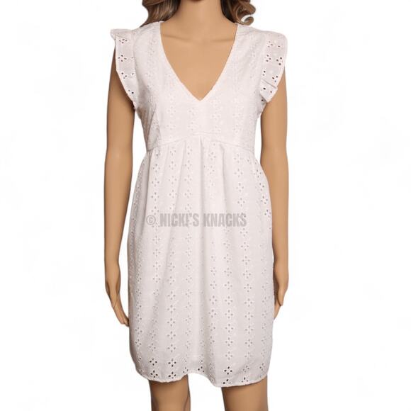 Crystal Doll White Eyelet Flutter Sleeve Shift Mini Dress Pleated Crochet Size M - Picture 3 of 14